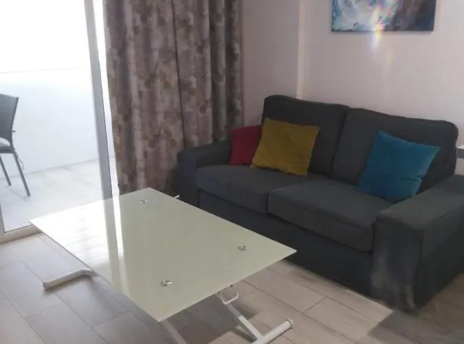 Vv Canteras Sol Y Playa *