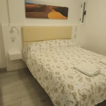 Vv Canteras Sol Y Playa *